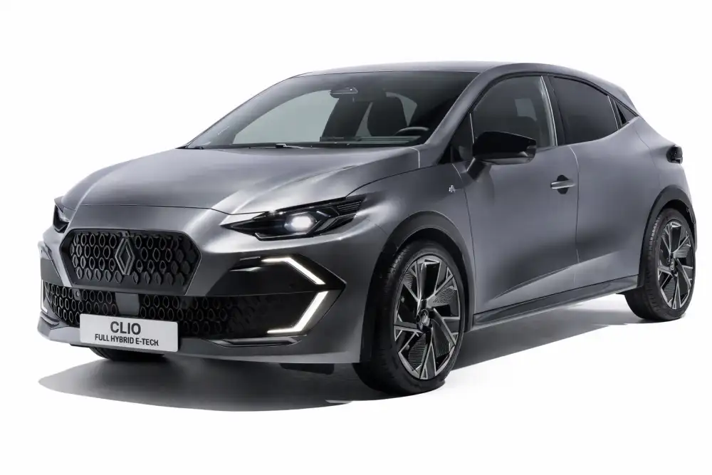 RENAULT CLIO VI. (2026-) Chromový chránič nárazníku
