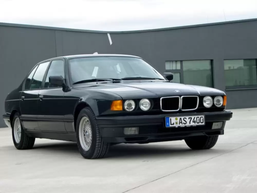 BMW 7 (E32) (1986-1994) TEXTILNÍ AUTOKOBERCE